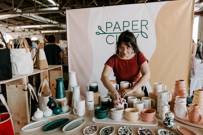 A Compassionate Community: 9 Tips on Supporting Your Market's Vendors