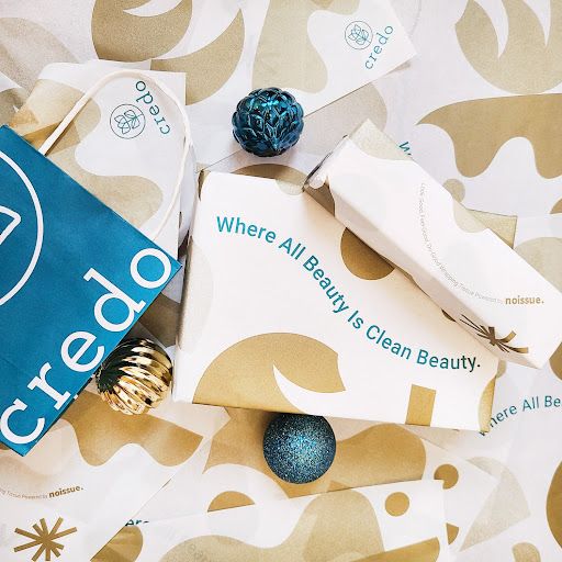 Celebrate the holidays in style with a beautiful Tissue design by Credo and noissue