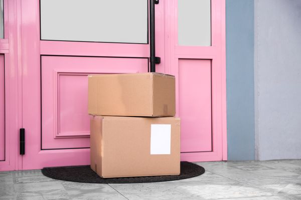 How to Pick, Pack, and Ship Orders Efficiently